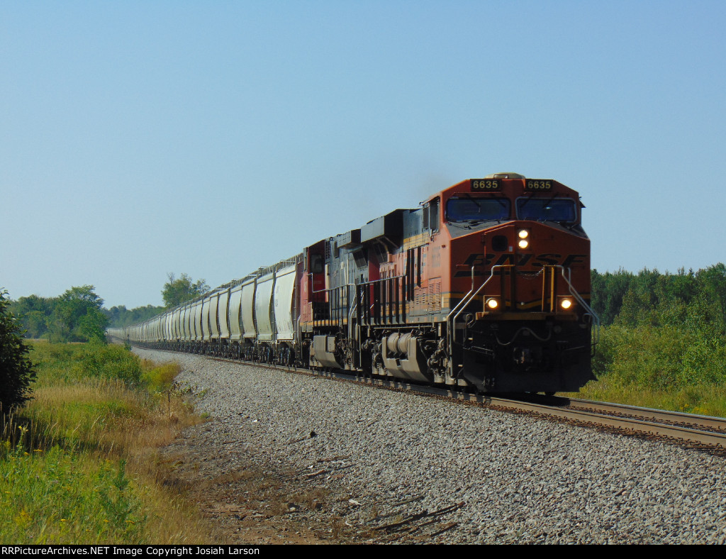 BNSF 6635 North